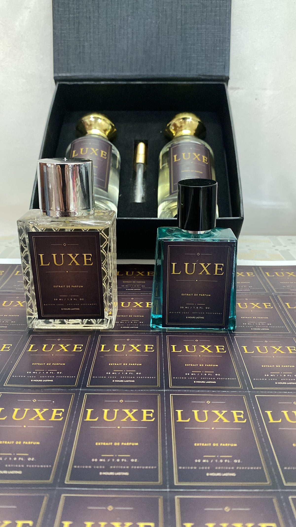 Perfume black box White Oud and Oud Woods
